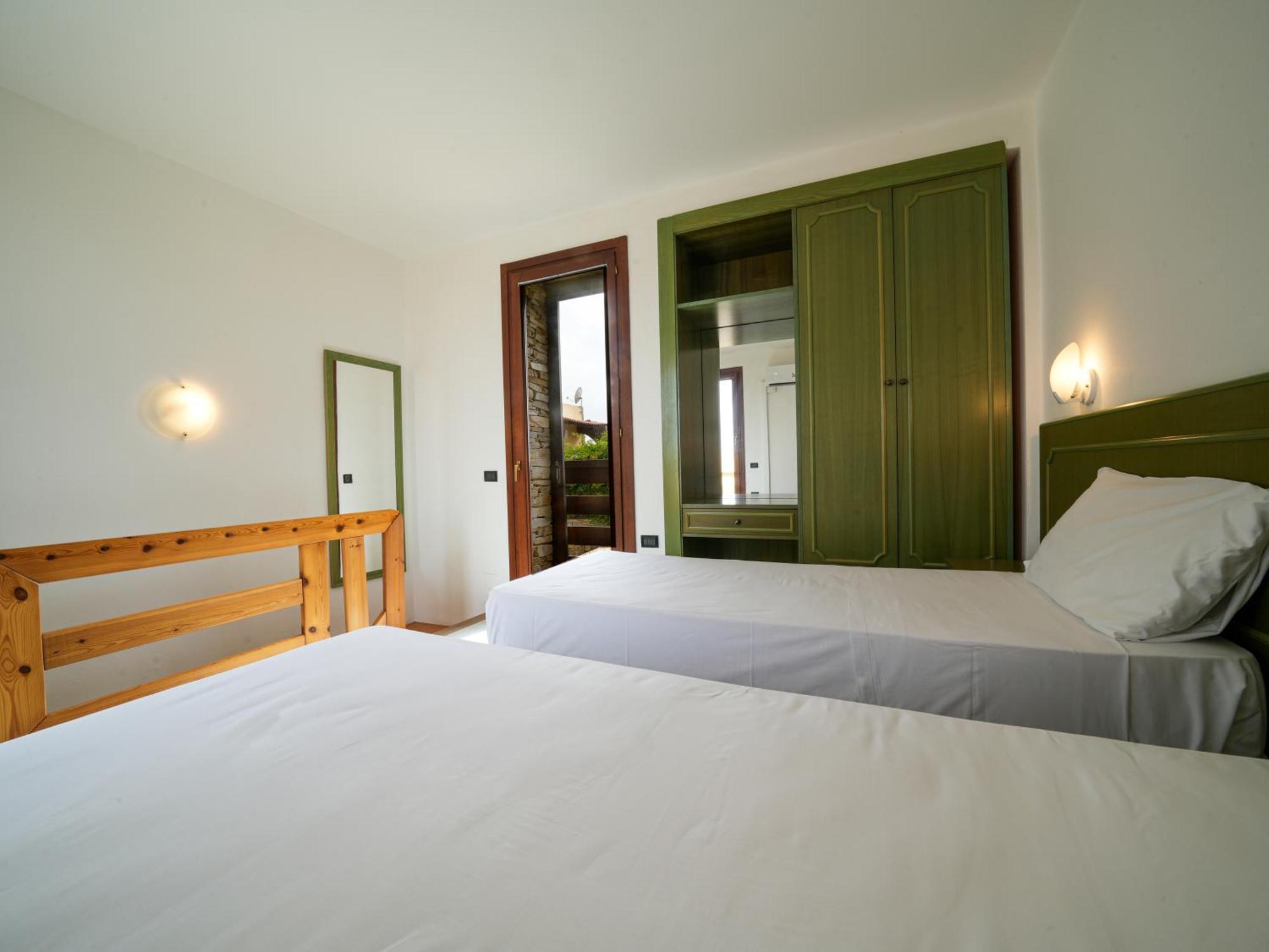 Le Tonnare Di Stintino - Beach Resort Экстерьер фото