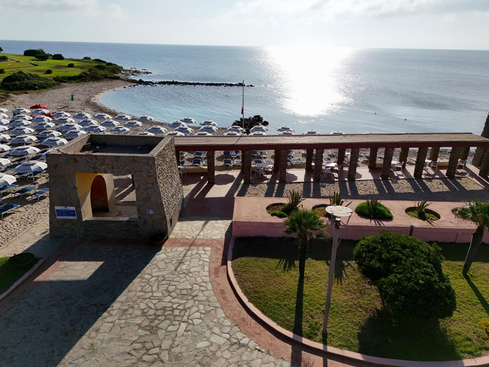 Le Tonnare Di Stintino - Beach Resort Экстерьер фото